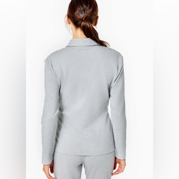 Lilly Pulitzer Emalia Shimmer TerryTop Heathered Seaside Grey Relaxed Fit - Picture 2 of 9